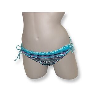 Kenneth Cole Reaction Size Medium Aqua Bikini Bottom. New With Tags